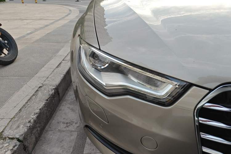 Used Audi A6L 2015 TFSI Millionth Anniversary Intelligent Model Right Front Headlight