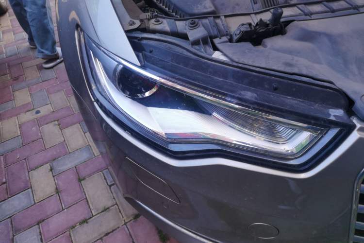 Used Audi A6L 2015 30 FSI Millionth Anniversary Comfort Model Right Front Headlight