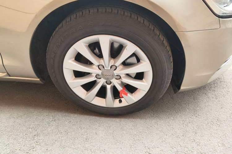 Used Audi A6L 2015 30 FSI Millionth Anniversary Comfort Model Right Front Wheel Hub