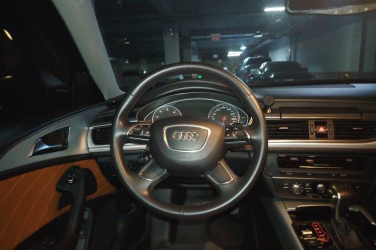 Used Audi A6L 2015 TFSI Millionth Anniversary Intelligent Model Steering Wheel