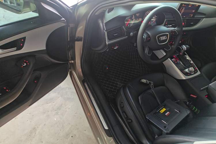 Used Audi A6L 2015 TFSI Millionth Anniversary Intelligent Model Driver Seat