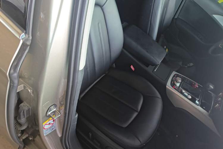 Used Audi A6L 2015 TFSI Millionth Anniversary Intelligent Model Right Front Seat