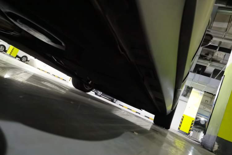 Used Audi A6L 2015 35 FSI quattro Comfort Model Chassis Rear Right