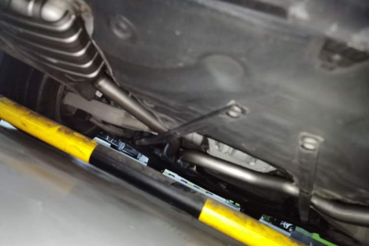 Used Audi A6L 2015 35 FSI quattro Comfort Model Chassis Rear