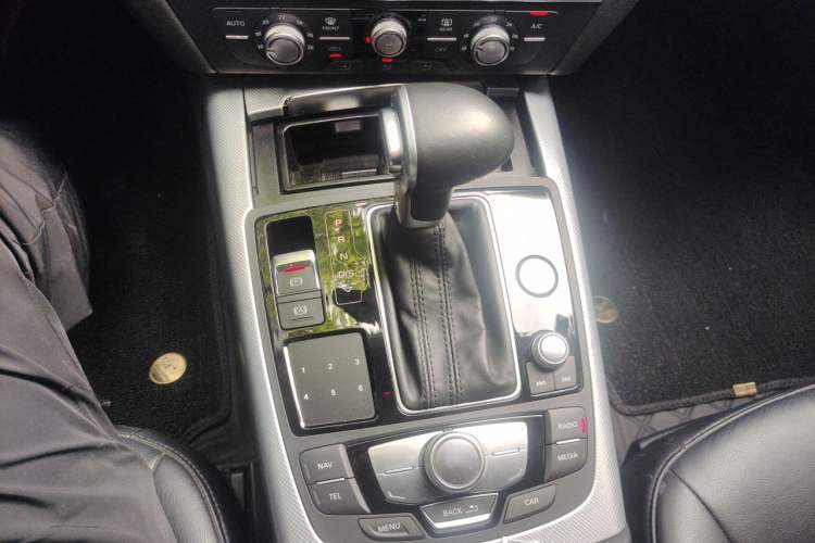 Used Audi A6L 2015 TFSI Millionth Anniversary Intelligent Model Gear Lever