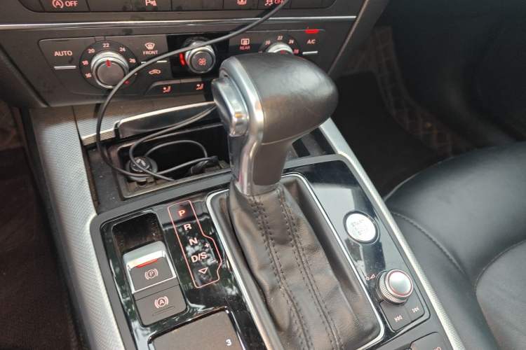 Used Audi A6L 2015 TFSI Millionth Anniversary Intelligent Model Gear Lever
