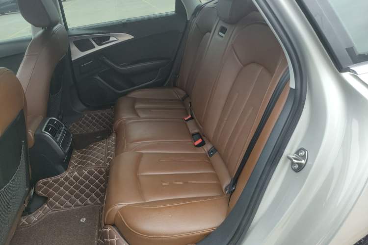Used Audi A6L 2015 TFSI Millionth Anniversary Intelligent Model Left Rear Seat