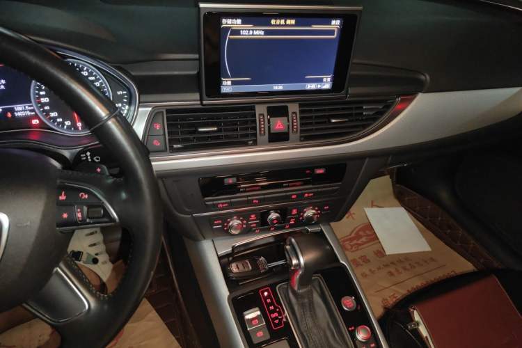 Used Audi A6L 2015 TFSI Millionth Anniversary Intelligent Model Audio And AC Panel