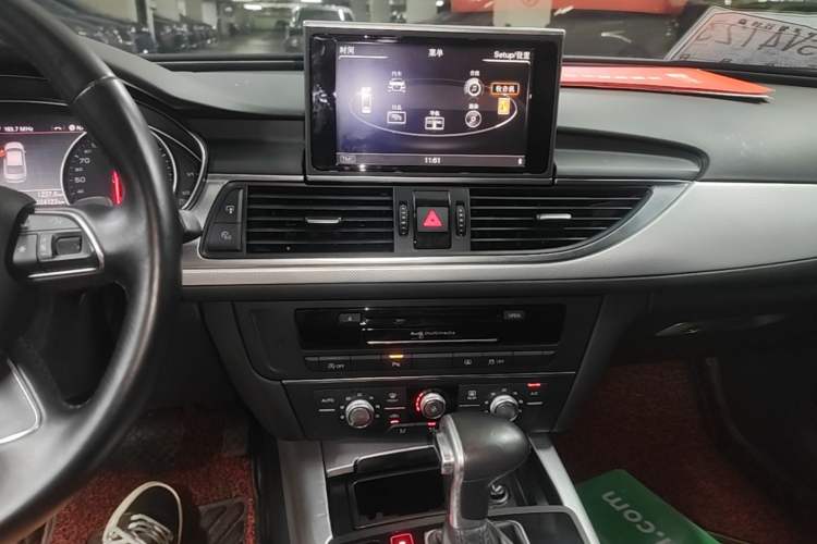 Used Audi A6L 2015 TFSI Millionth Anniversary Intelligent Model Audio And AC Panel