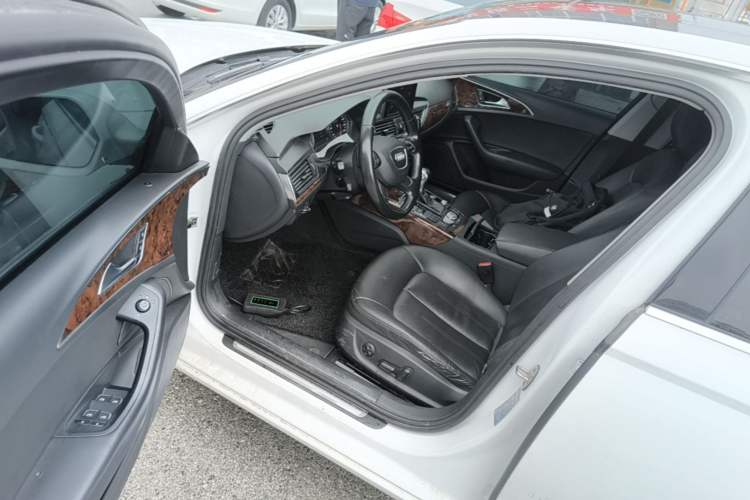 Used Audi A6L 2015 TFSI Millionth Anniversary Intelligent Model Driver Seat
