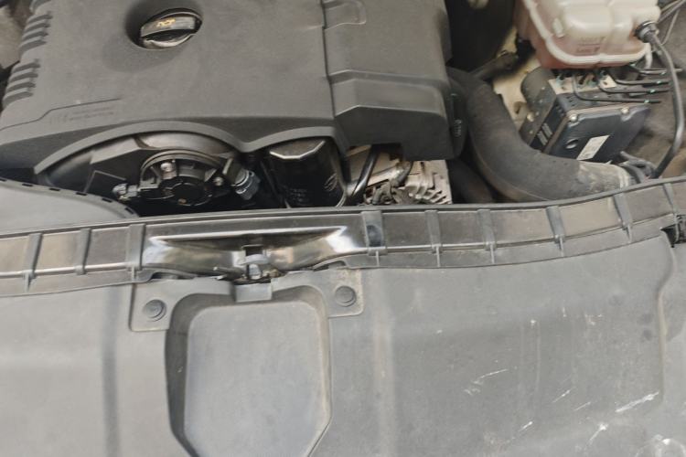 Used Audi A6L 2015 TFSI Millionth Anniversary Intelligent Model Engine Bay