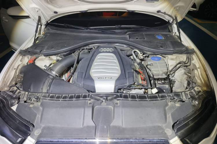 Used Audi A6L 2015 30 FSI Millionth Anniversary Comfort Model Engine Bay