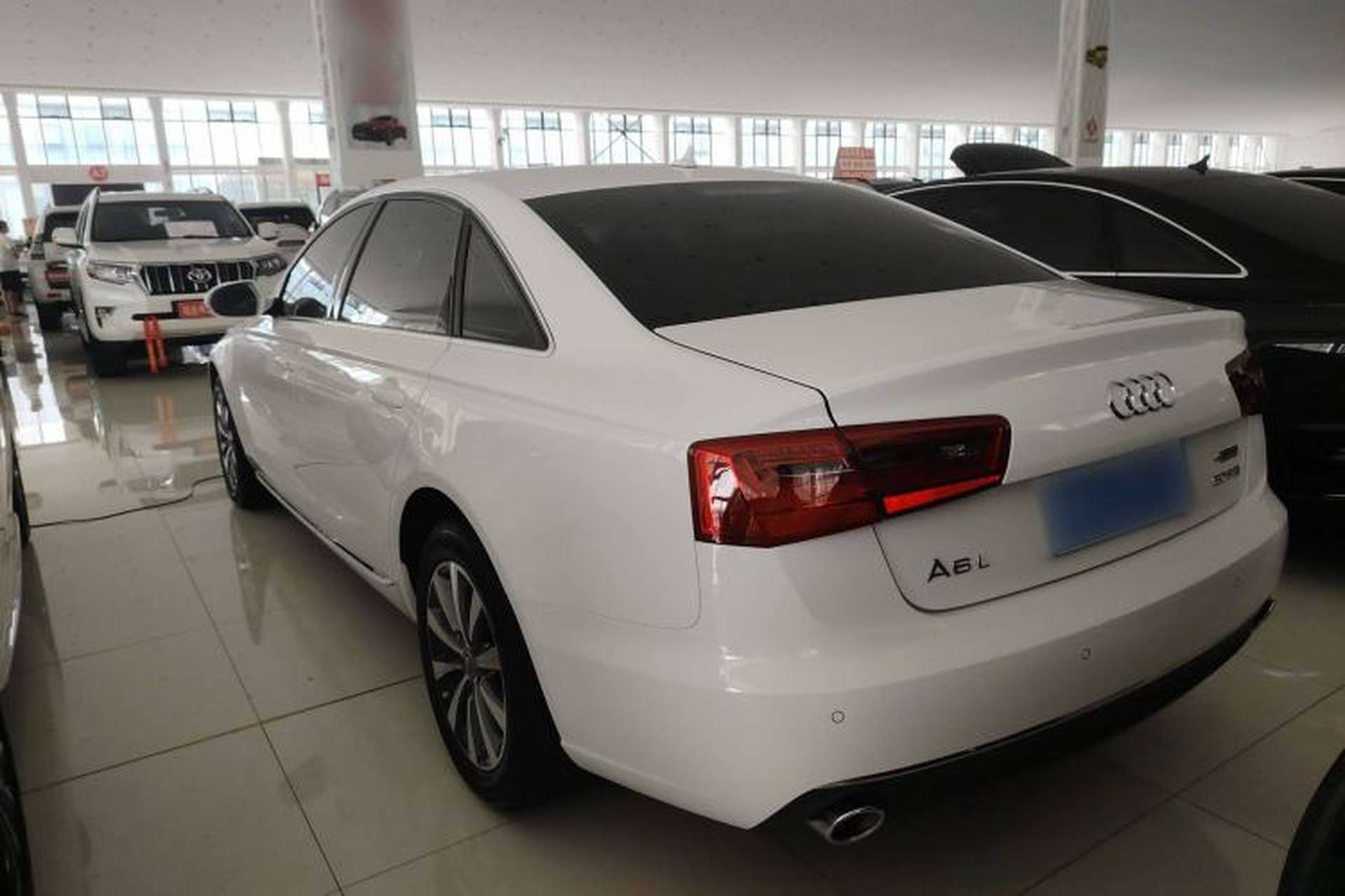 Used Audi A6L 2015 30 FSI Millionth Anniversary Comfort Model Exterior 4
