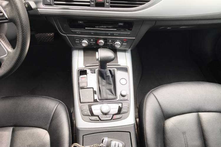 Used Audi A6L 2015 TFSI Millionth Anniversary Intelligent Model Gear Lever