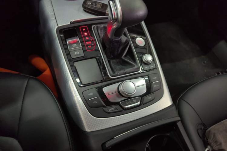 Used Audi A6L 2015 TFSI Millionth Anniversary Intelligent Model Gear Lever