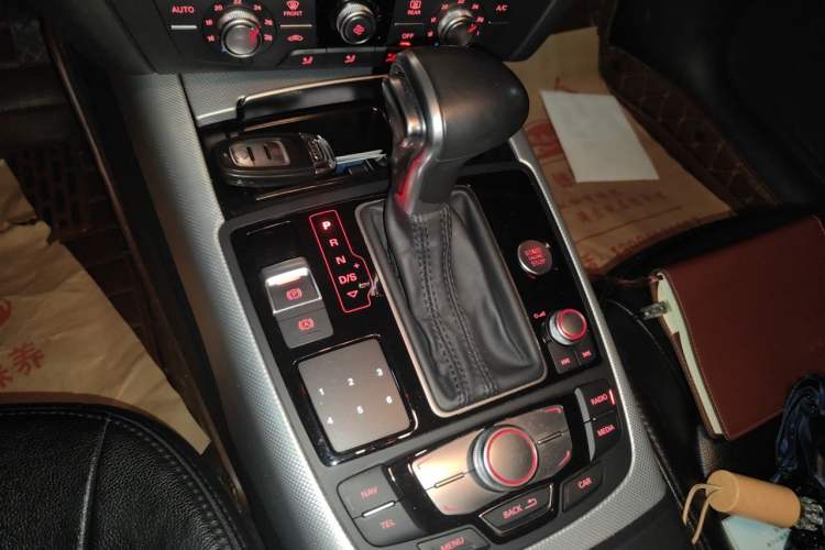 Used Audi A6L 2015 TFSI Millionth Anniversary Intelligent Model Gear Lever