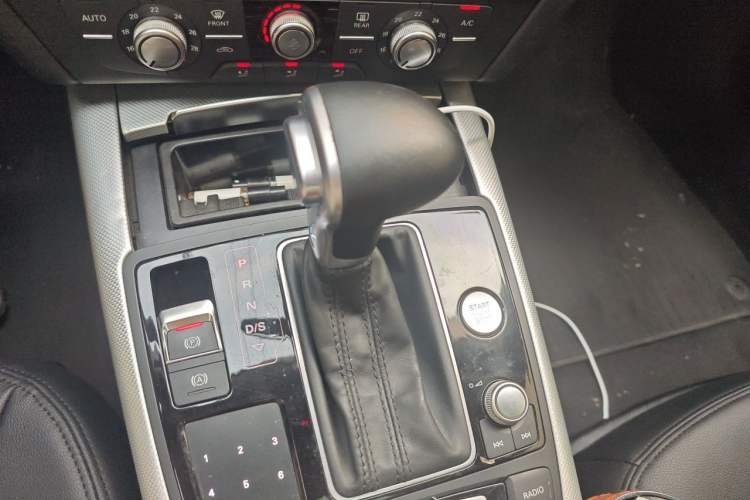 Used Audi A6L 2015 TFSI Millionth Anniversary Intelligent Model Gear Lever