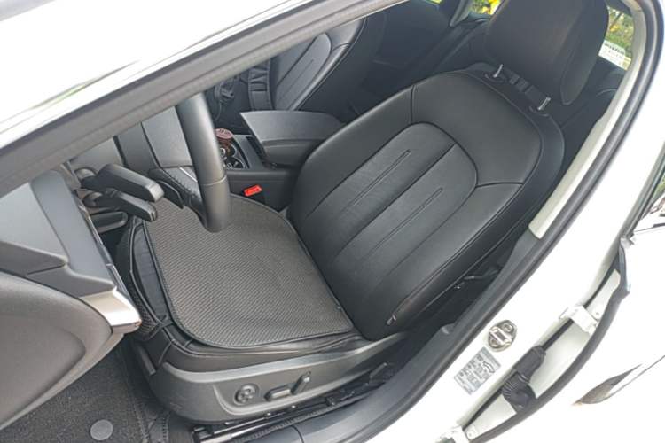 Used Audi A6L 2015 TFSI Millionth Anniversary Intelligent Model Left Front Seat