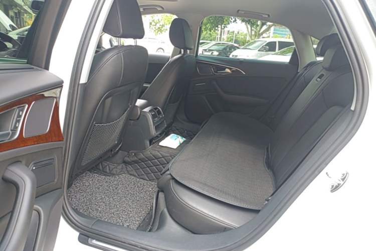 Used Audi A6L 2015 TFSI Millionth Anniversary Intelligent Model Left Rear Seat