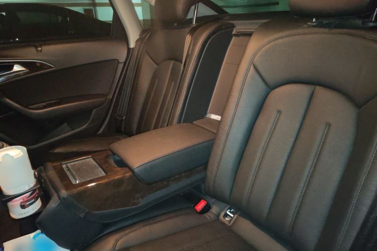 Used Audi A6L 2015 TFSI Millionth Anniversary Intelligent Model Left Rear Seat