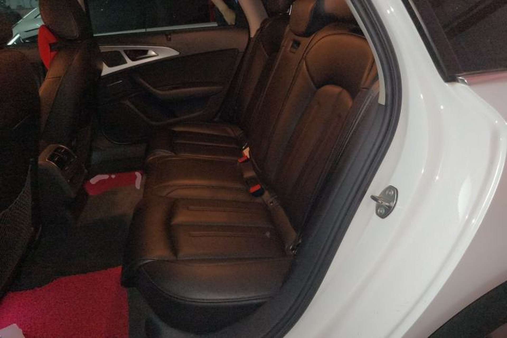 Used Audi A6L 2015 TFSI Millionth Anniversary Intelligent Model Left Rear Seat