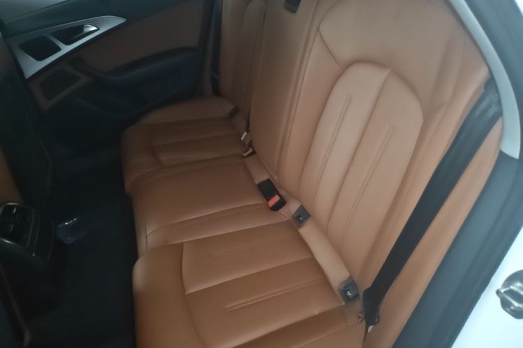 Used Audi A6L 2015 TFSI Millionth Anniversary Intelligent Model Left Rear Seat