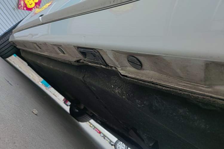 Used Audi A6L 2015 TFSI Millionth Anniversary Intelligent Model Left Side Sill