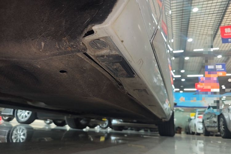 Used Audi A6L 2015 TFSI Millionth Anniversary Intelligent Model Left Side Sill