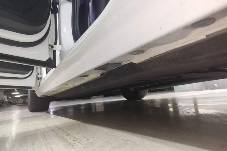 Used Audi A6L 2015 TFSI Millionth Anniversary Intelligent Model Left Side Sill