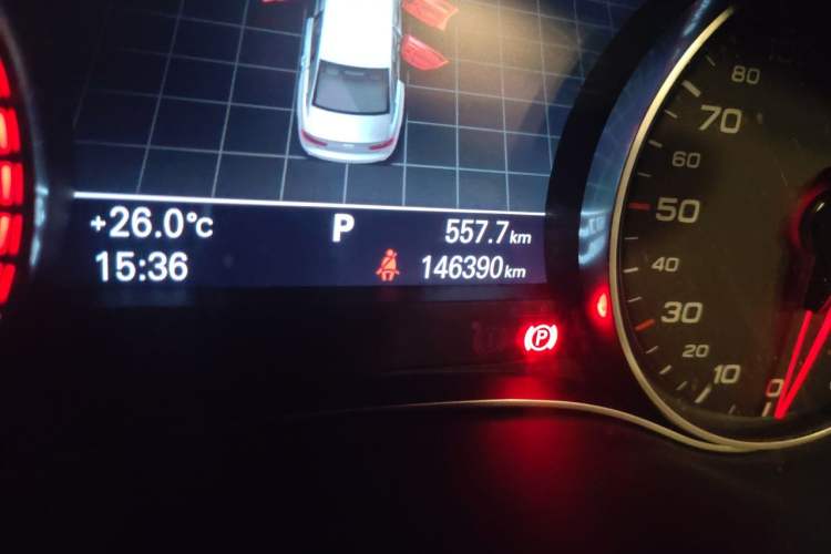 Used Audi A6L 2015 TFSI Millionth Anniversary Intelligent Model Odometer Close Up