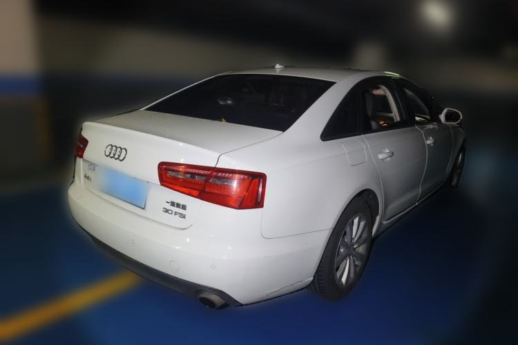 Used Audi A6L 2015 30 FSI Millionth Anniversary Comfort Model Rear Right 45 Deg