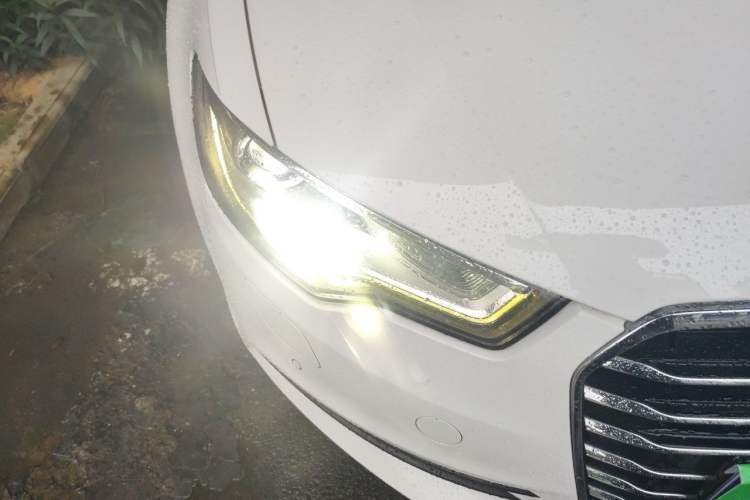 Used Audi A6L 2015 TFSI Millionth Anniversary Intelligent Model Right Front Headlight