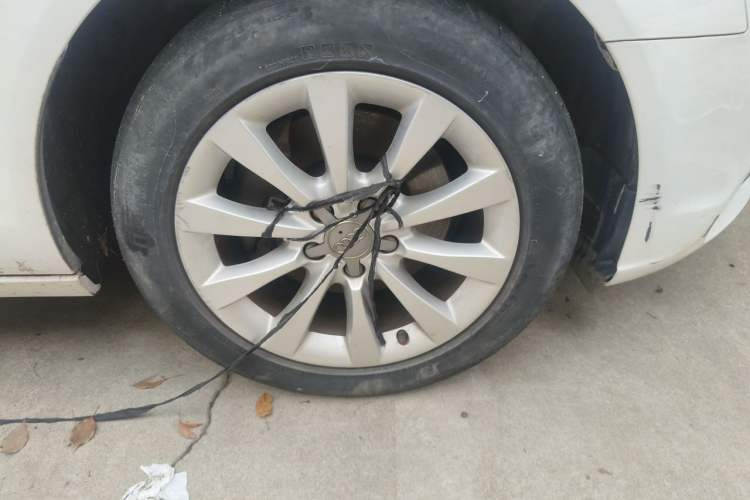 Used Audi A6L 2015 TFSI Millionth Anniversary Intelligent Model Right Front Wheel Hub