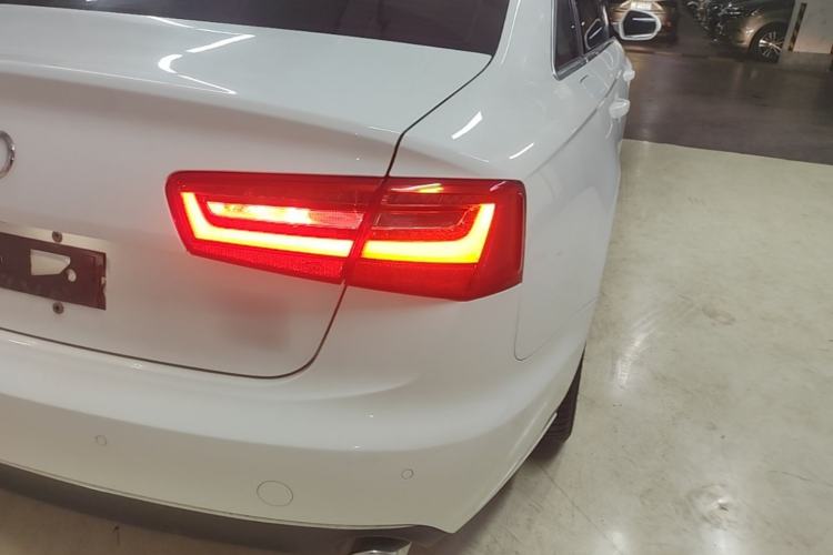 Used Audi A6L 2015 TFSI Millionth Anniversary Intelligent Model Right Rear Taillight