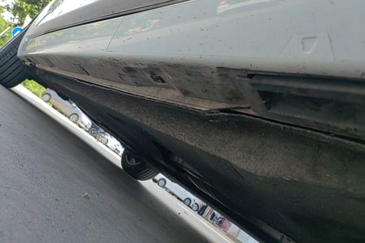 Used Audi A6L 2015 TFSI Millionth Anniversary Intelligent Model Right Side Sill