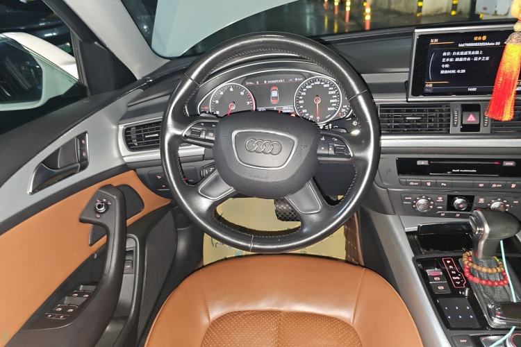 Used Audi A6L 2015 TFSI Millionth Anniversary Intelligent Model Steering Wheel