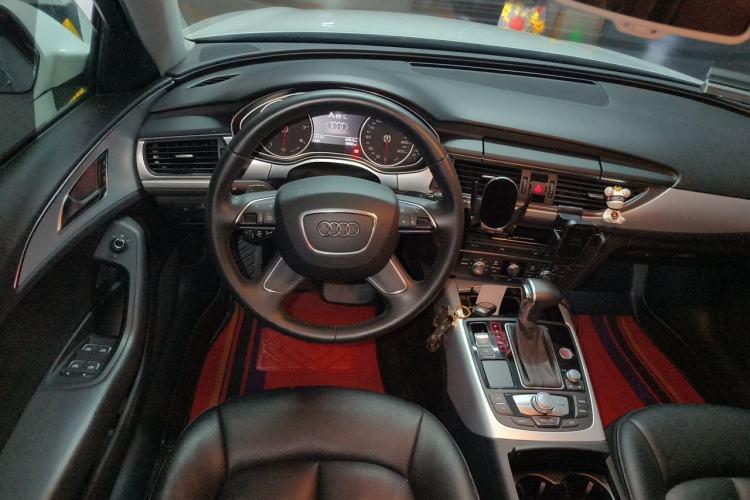 Used Audi A6L 2015 TFSI Millionth Anniversary Intelligent Model Steering Wheel