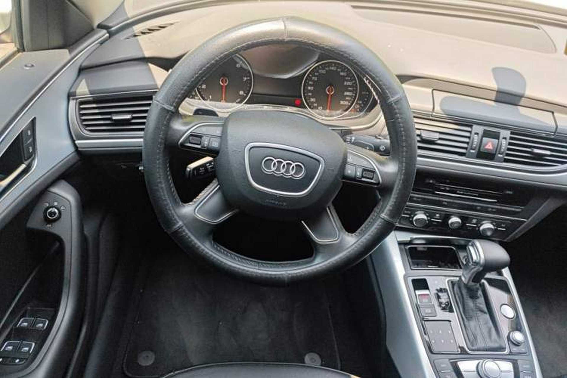 Used Audi A6L 2015 TFSI Millionth Anniversary Intelligent Model Steering Wheel