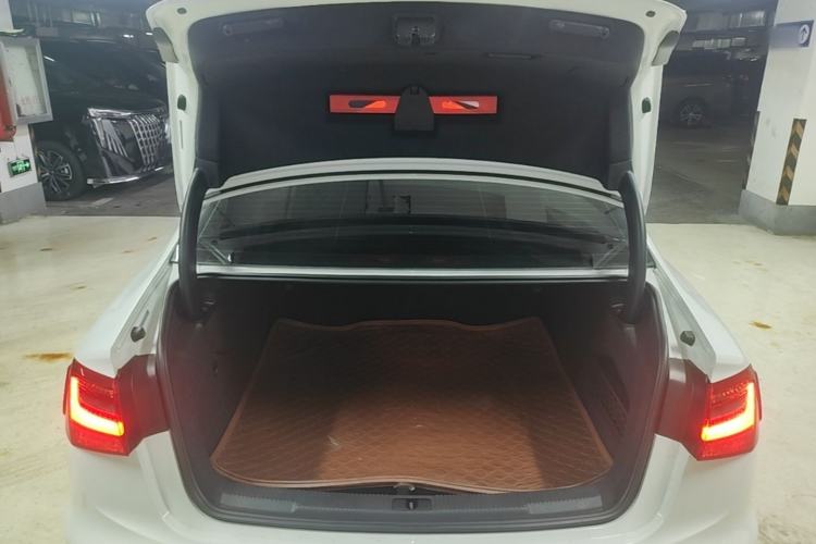 Used Audi A6L 2015 TFSI Millionth Anniversary Intelligent Model Trunk