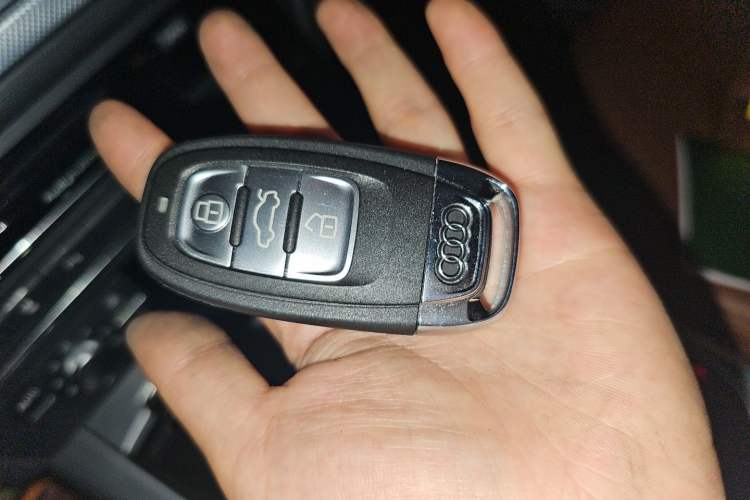 Used Audi A6L 2015 TFSI Millionth Anniversary Intelligent Model Vehicle Key