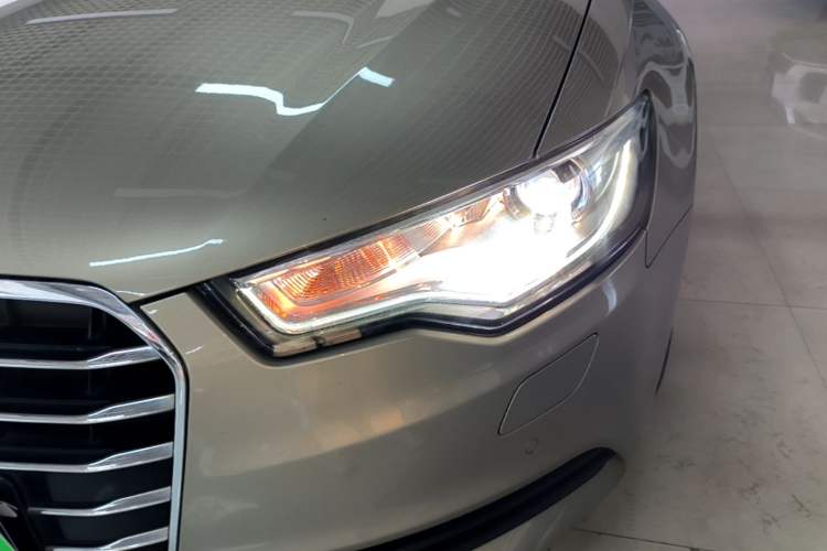 Used Audi A6L 2015 TFSI Millionth Anniversary Intelligent Model Left Front Headlight