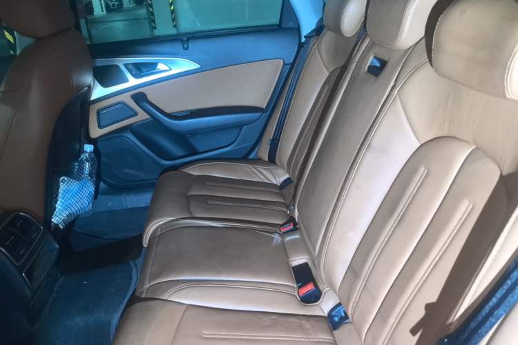 Used Audi A6L 2015 TFSI Millionth Anniversary Intelligent Model Left Rear Seat