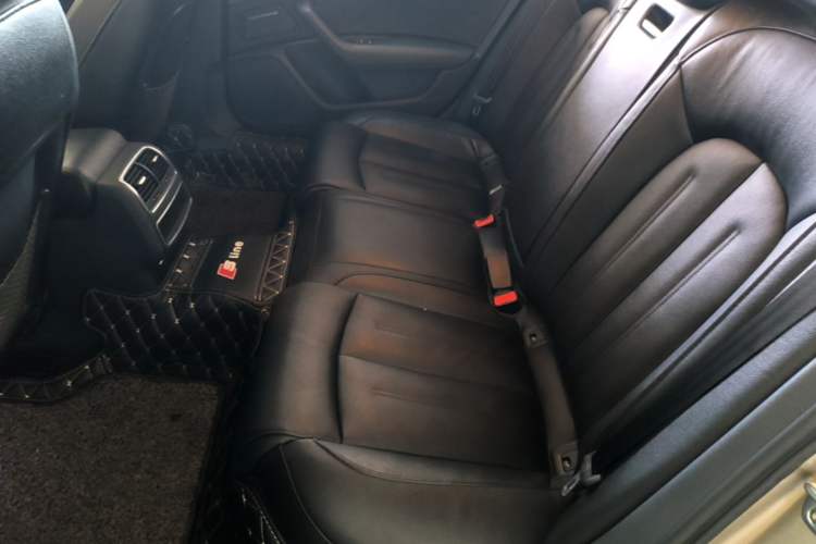 Used Audi A6L 2015 TFSI Millionth Anniversary Intelligent Model Left Rear Seat