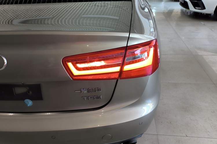Used Audi A6L 2015 TFSI Millionth Anniversary Intelligent Model Right Rear Taillight