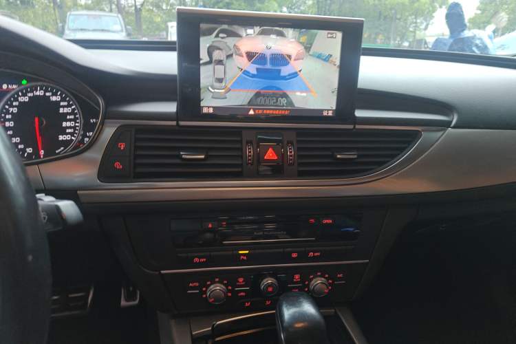 Used Audi A6L 2016 TFSI Sport Edition Audio And AC Panel