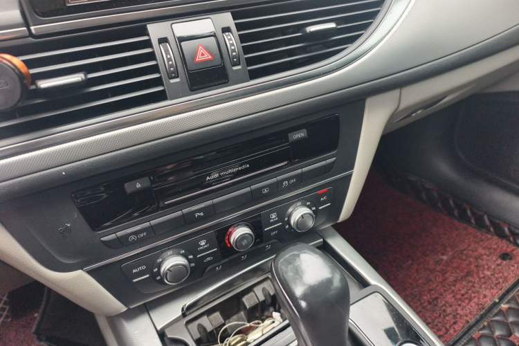 Used Audi A6L 2016 TFSI Technology Edition Audio And AC Panel