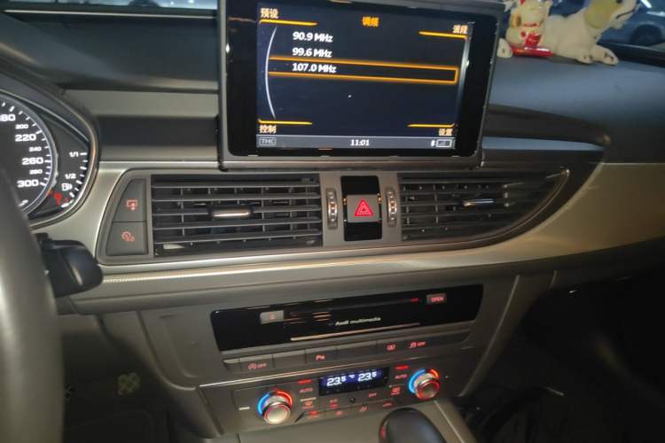 Used Audi A6L 2016 TFSI Sport Edition Audio And AC Panel
