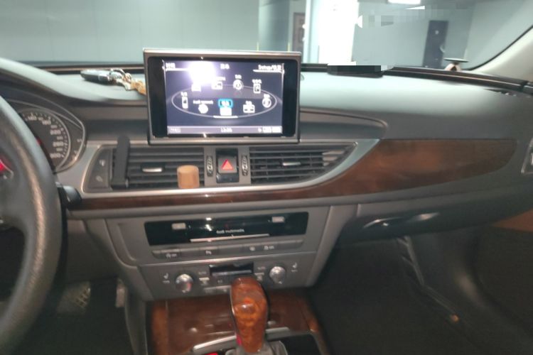 Used Audi A6L 2016 30 FSI Comfort Version Audio And AC Panel