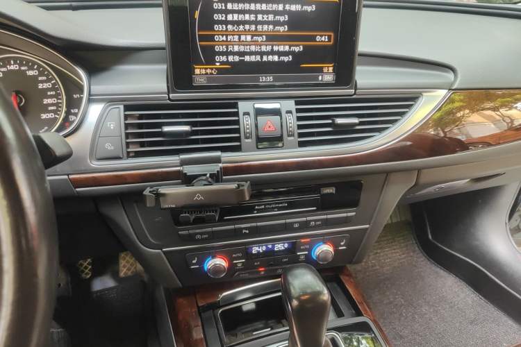 Used Audi A6L 2016 30 FSI Comfort Version Audio And AC Panel