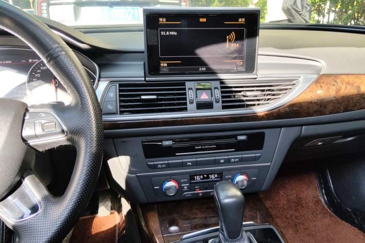 Used Audi A6L 2016 30 FSI Comfort Version Audio And AC Panel